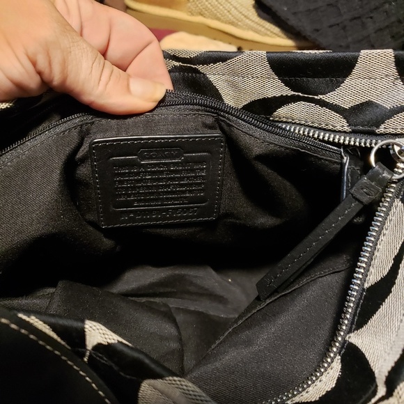 Coach bag - Picture 2 of 2